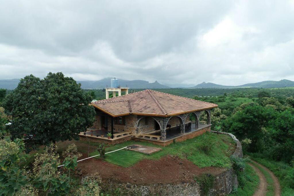 Eze Nof - A Hilltop Villa With 360º Water View Nashik Luaran gambar