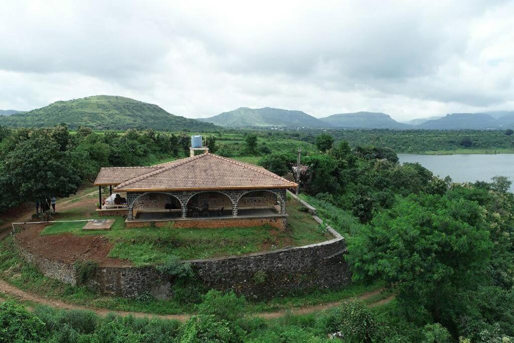 Eze Nof - A Hilltop Villa With 360º Water View Nashik Luaran gambar