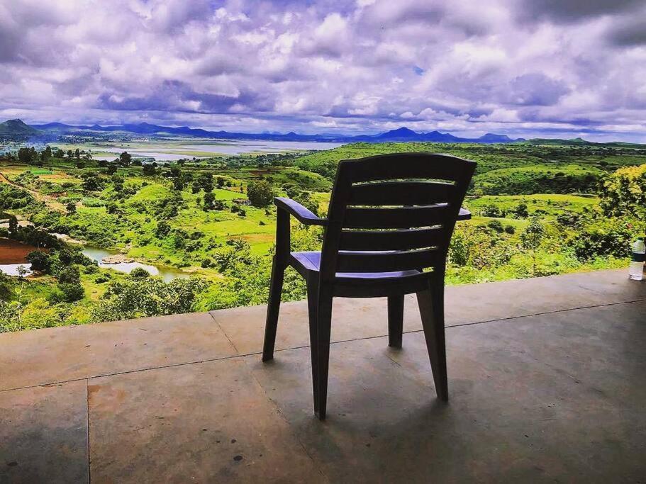 Eze Nof - A Hilltop Villa With 360º Water View Nashik Luaran gambar