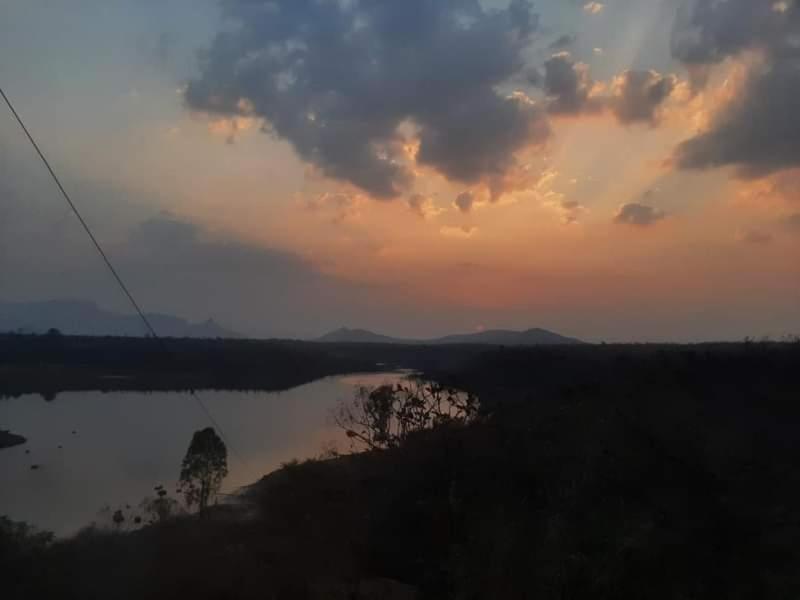 Eze Nof - A Hilltop Villa With 360º Water View Nashik Luaran gambar